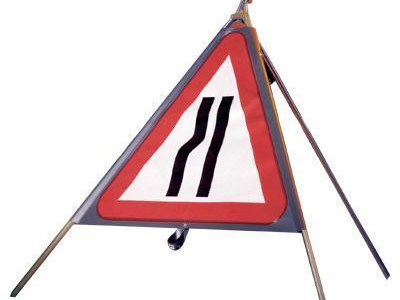 Traffic Sign - Triangle Folding. 750mm Base to Apex. Men At Work & End Plate