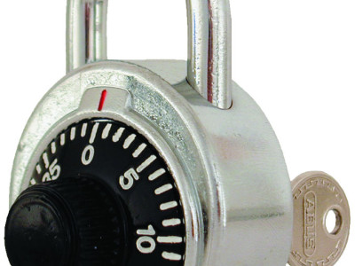 Combination Padlock Master Keyed 48mm. Shackle Clearance: 21mm Abus