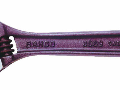Adjustable Wrench 30