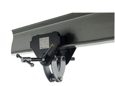 Trolley Clamp - Yale. 200-320mm Track Width. 3000kg Capacity