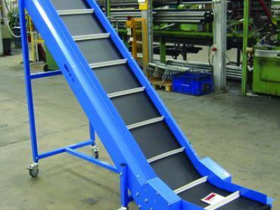 Belt Conveyor - Flighted Elevator. Belt W300mm. OA L1930 x W1500mm